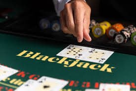 Pengguna memanfaatkan fitur pengaturan anggaran dan batas waktu bermain untuk responsible gaming